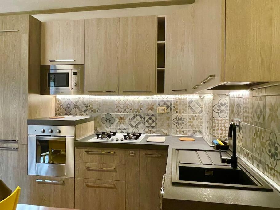 Apartment With Private Parking - Roma Est. Lunghezza Ngoại thất bức ảnh